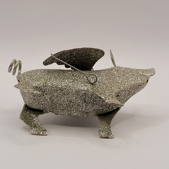 Metal Glitter Silver Flying Pig Ornament Decoration - Picture 6 of 8